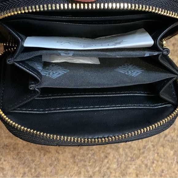 NWT Steve Madden Bjadez Dome Cardholder Case Wallet Retail Price $28.00 - Picture 9 of 10